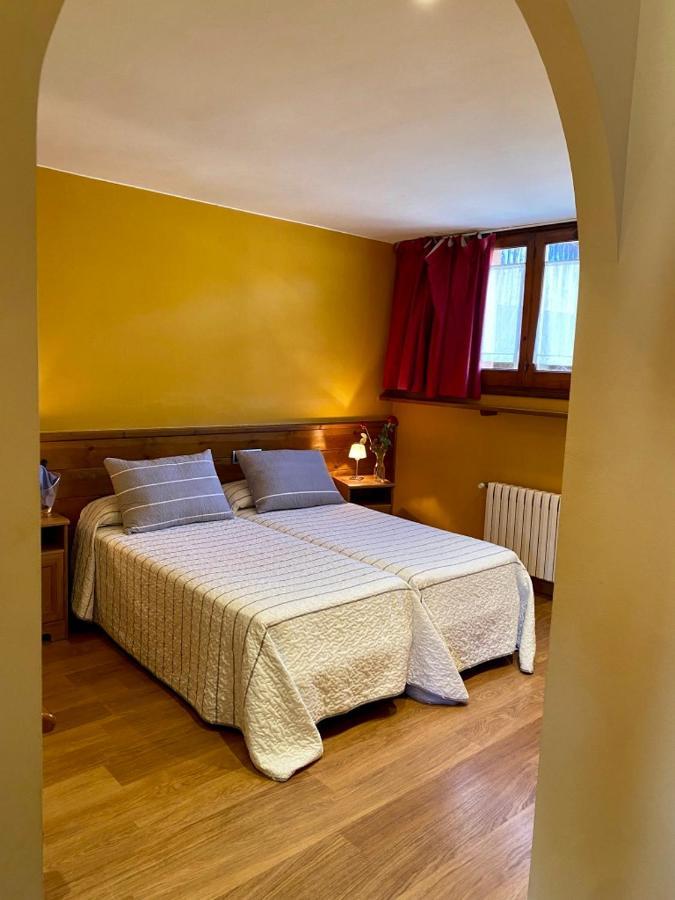 Campalans Hotel Rural Bungalows Mobilhomes Borredá Exteriér fotografie